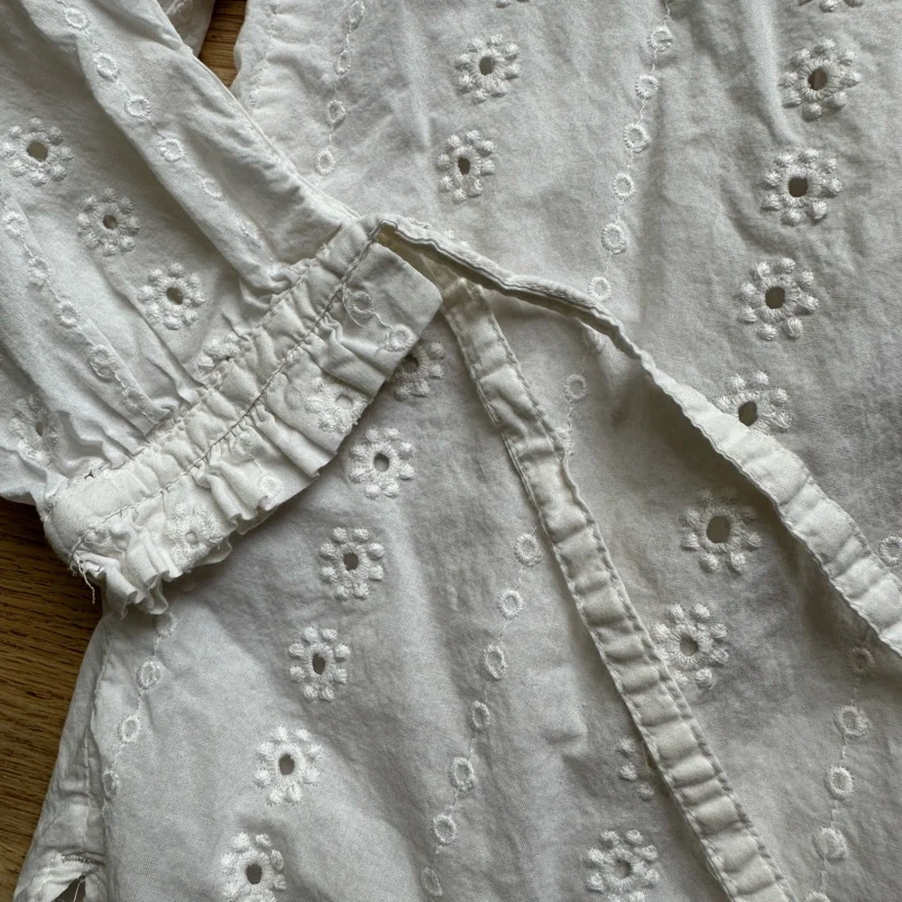 LOFT Shirt - Picture 7 of 9